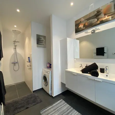 Namur, Au Pied De La Citadelle * 那慕尔