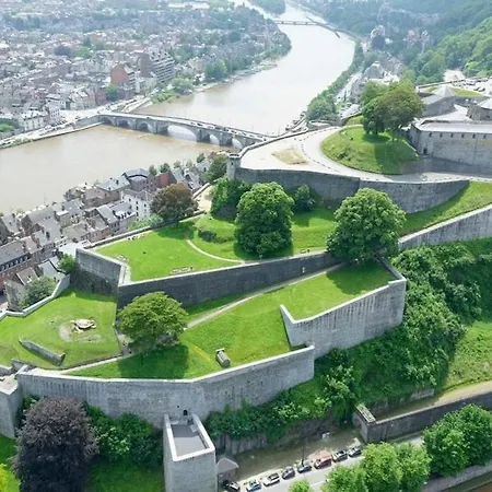 公寓 Namur, Au Pied De La Citadelle *